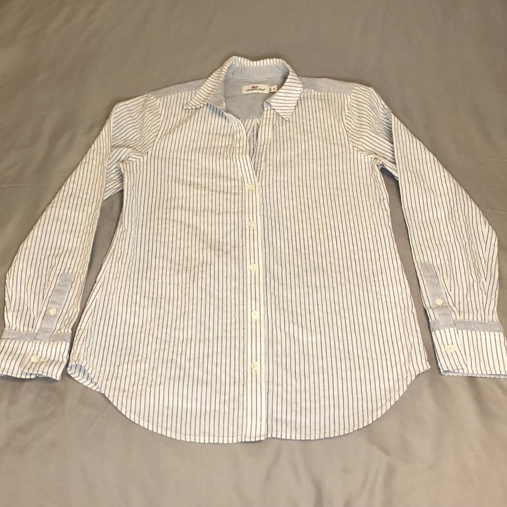 Vineyard Vines Women’s V-Neck Button Down Striped Shirt Size 6